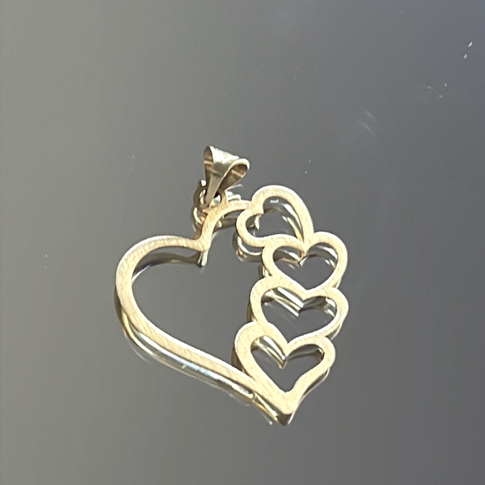 solid 18 K multi hearts, gold pendant-